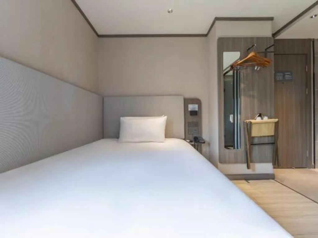 Hi Inn Shanghai Zhongshan Park Branch Hotel