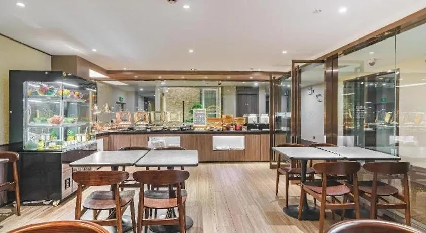 Hi Inn Shanghai Zhongshan Park Branch 2*,  China